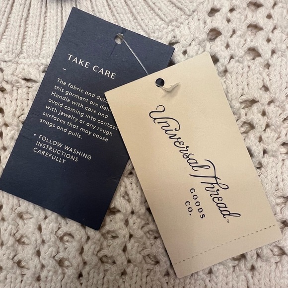 Universal Thread Cotton‎ Blend Knit Crew Neck Cream Sweater Neutral NWT Size M - Picture 3 of 9